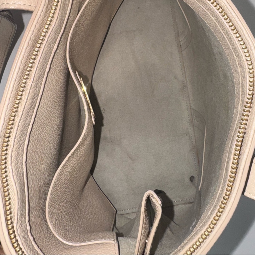 Furla Leather Ivory Perla Shoulder Tote Minimalist Classic Elegant Gold Hardware - Picture 11 of 13